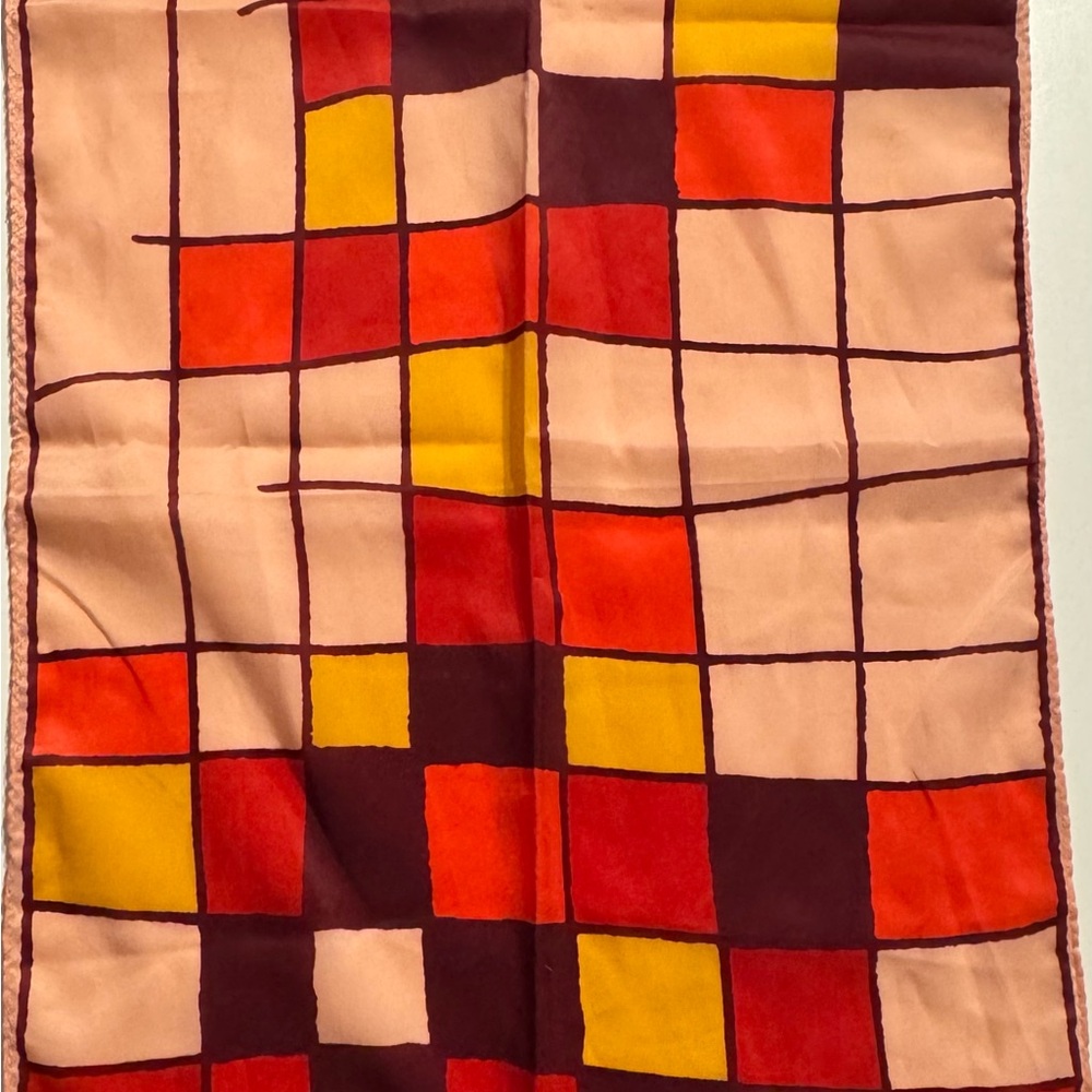 Vera Neumann Geometrical Grid Pattern Polyester S… - image 5